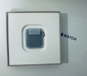 [신사이바시 애플] 애플워치5 업리퍼 성공!(40mm/알루미늄/셀룰러/나이키)